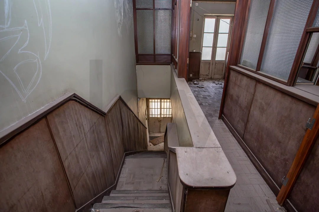 Armazém para Venda em Arroios Foto 8