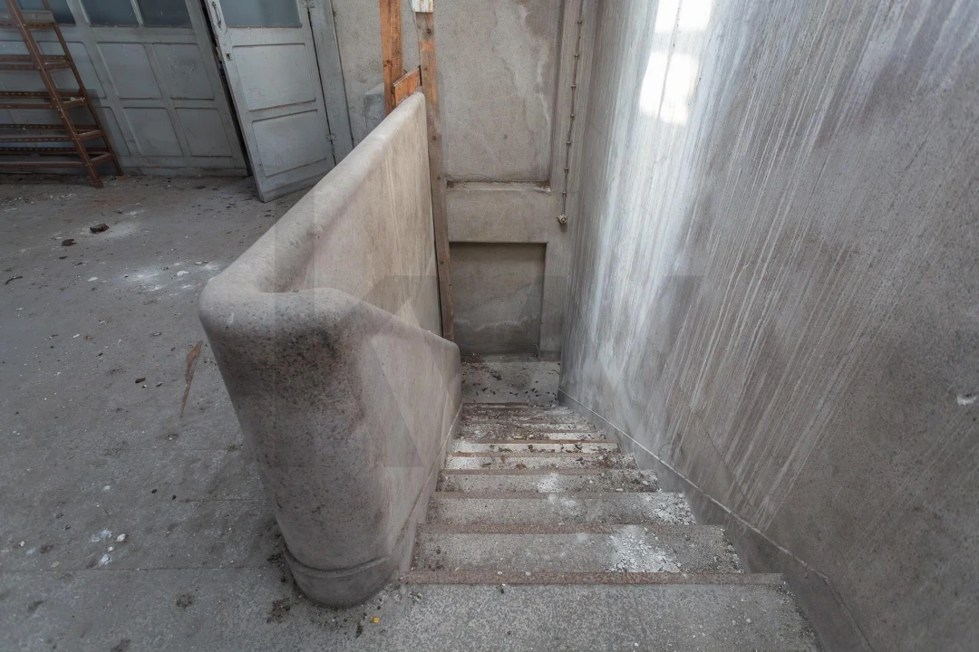 Armazém para Venda em Arroios Foto 38