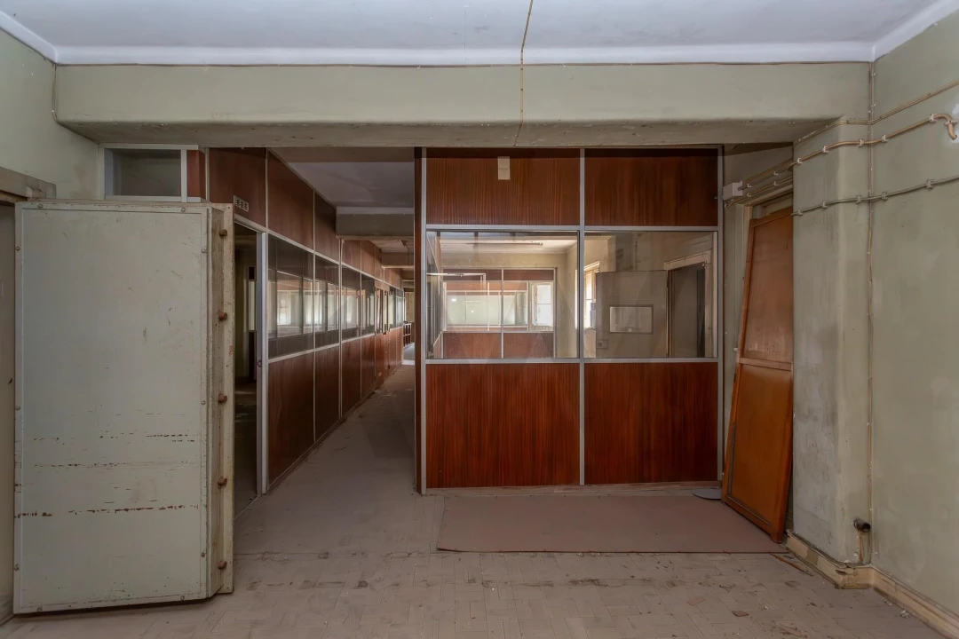 Armazém para Venda em Arroios Foto 24