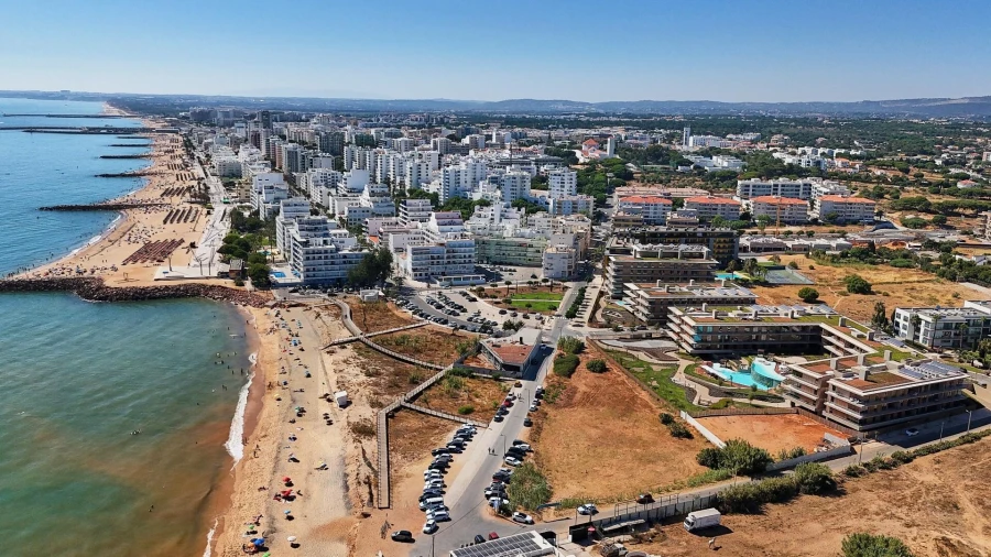 Apartamento T2 para Venda em Quarteira Foto 51