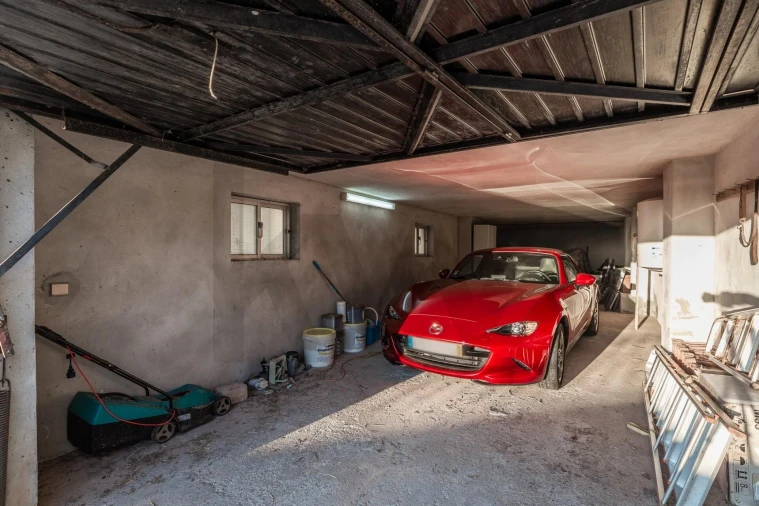 Moradia T4 para Venda em Santo Antonio dos Olivais Foto 63