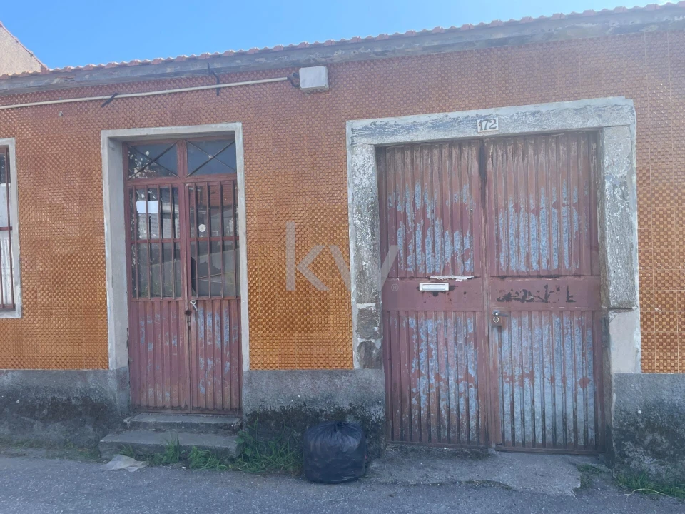 Moradia T3 para Venda em Silvalde Foto 3