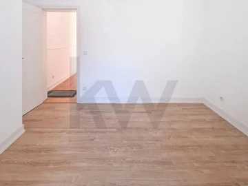 Apartamento T3 para Venda em Areeiro