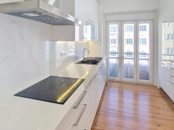 Apartamento T3 para Venda em Areeiro