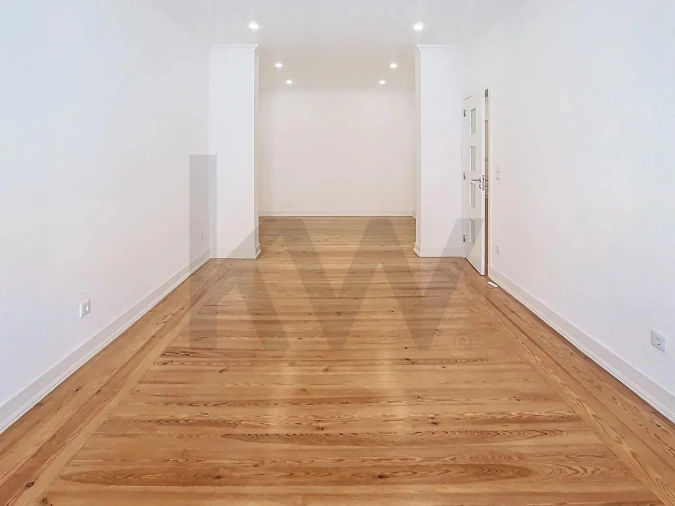 Apartamento T3 para Venda em Areeiro Foto 19