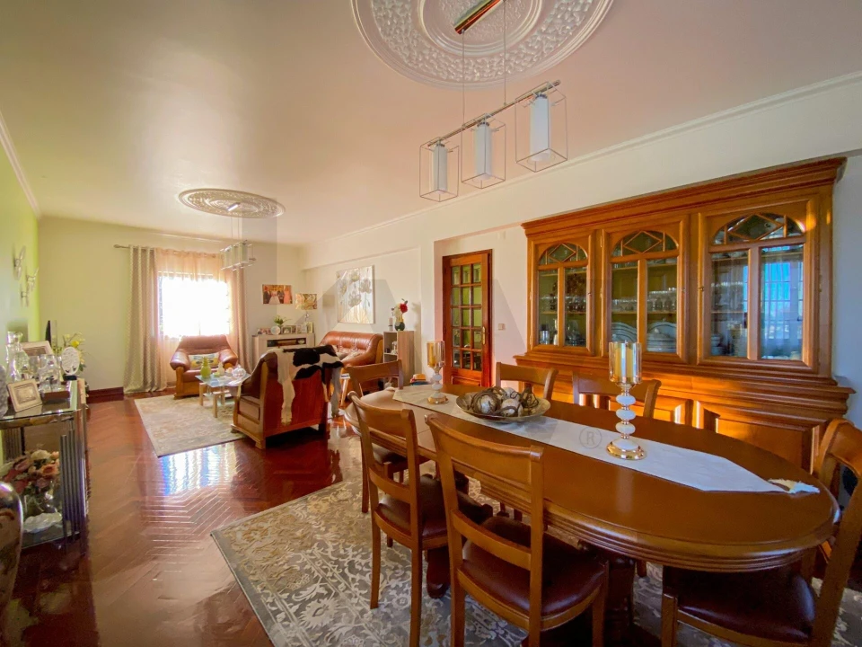 Moradia T5 para Venda em Vale de Prazeres e Mata da Rainha Foto 18