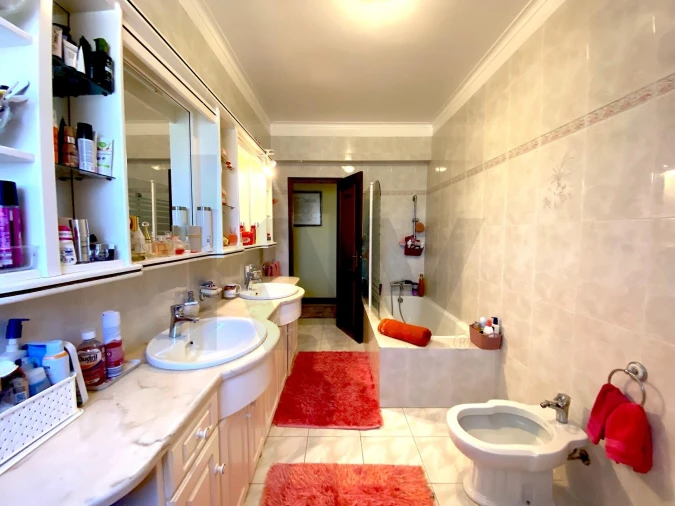 Moradia T5 para Venda em Vale de Prazeres e Mata da Rainha Foto 27