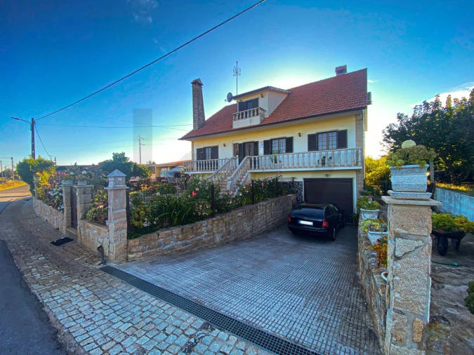 Moradia T5 para Venda em Vale de Prazeres e Mata da Rainha Foto 9