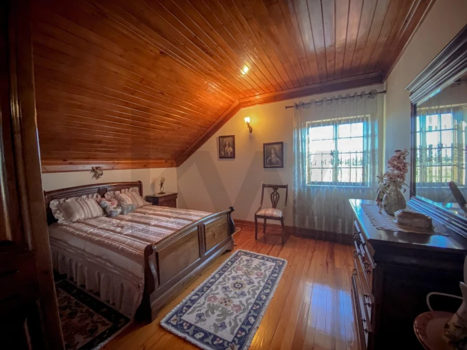 Moradia T5 para Venda em Vale de Prazeres e Mata da Rainha Foto 40