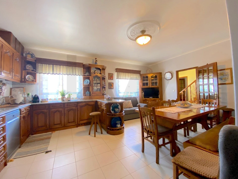 Moradia T5 para Venda em Vale de Prazeres e Mata da Rainha Foto 14