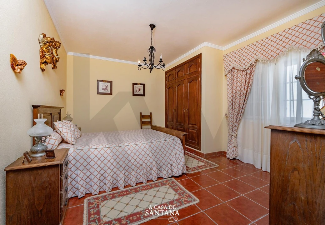 Moradia T4 para Venda em Santana do Mato Foto 16