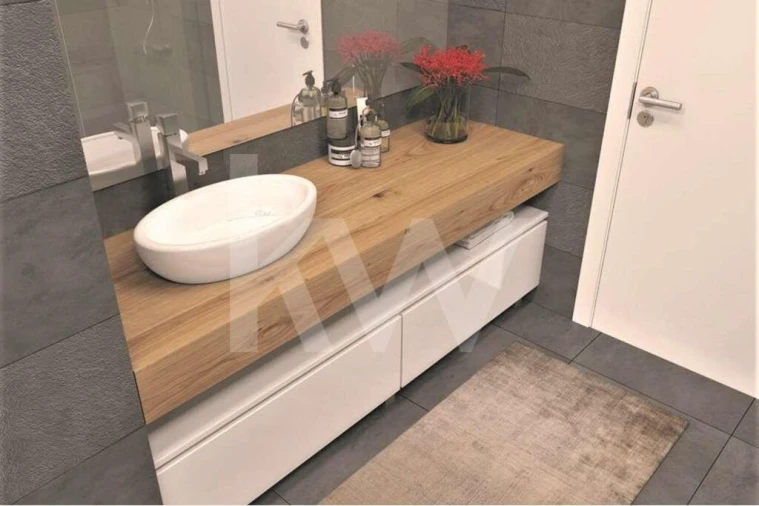 Moradia T4 para Venda em São João Baptista Foto 14