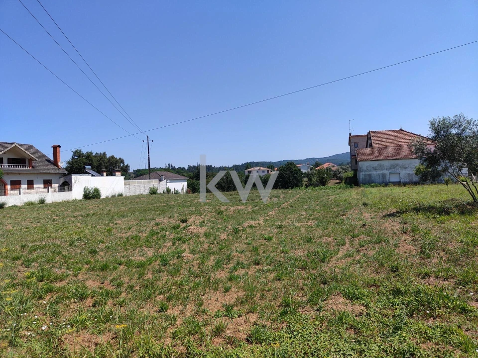 Terreno para Venda em Arganil Foto 2