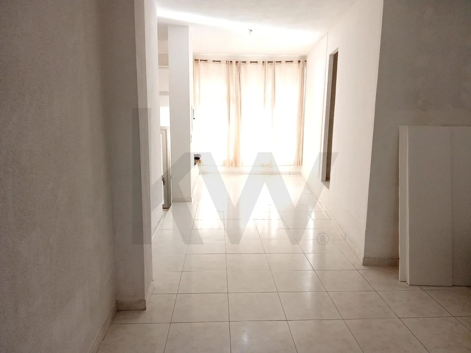 Loja para Venda em São João da Madeira Foto 10