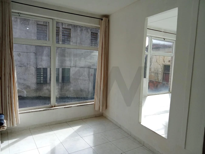 Loja para Venda em São João da Madeira Foto 3