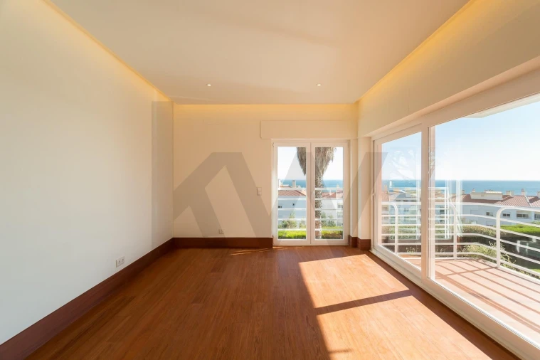 Apartamento T4 para Arrendamento em Carcavelos e Parede Foto 9
