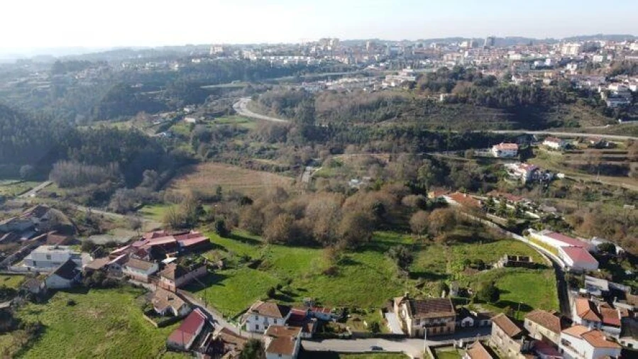 Terreno para Venda em O. Azeméis, Riba-Ul, Ul, Macinhata Seixa, Madail Foto 6
