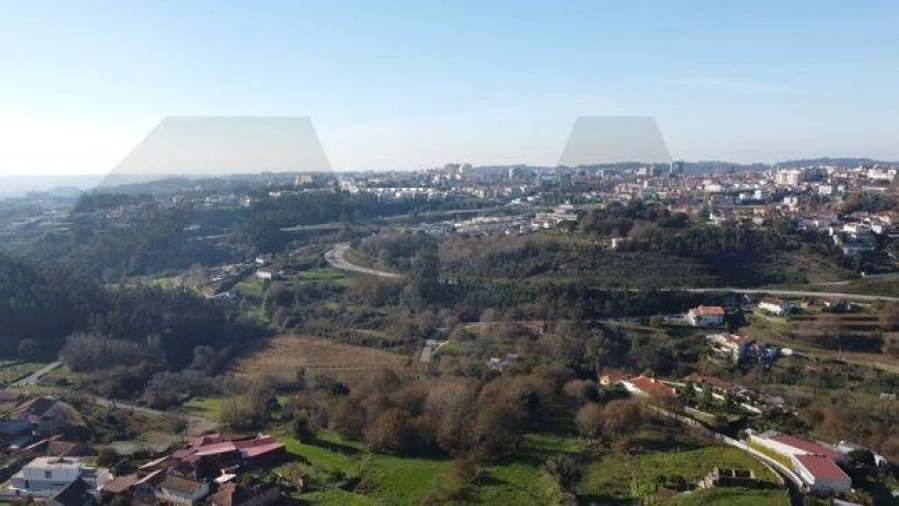 Terreno para Venda em O. Azeméis, Riba-Ul, Ul, Macinhata Seixa, Madail Foto 12