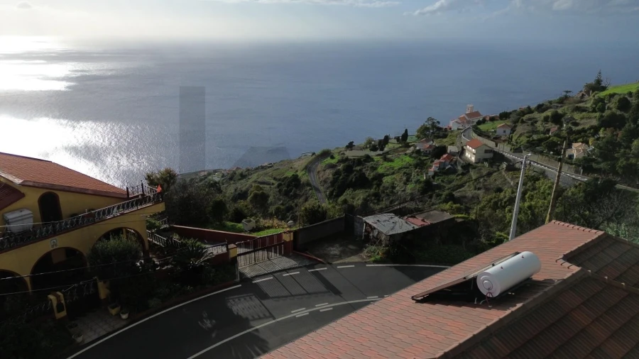 Moradia T2 para Venda em Fajã da Ovelha Foto 23