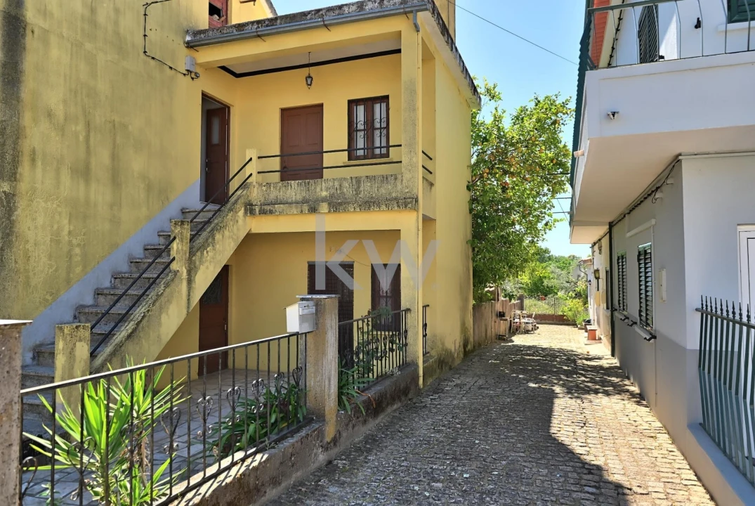 Moradia T5 para Venda em São Miguel de Acha Foto 38