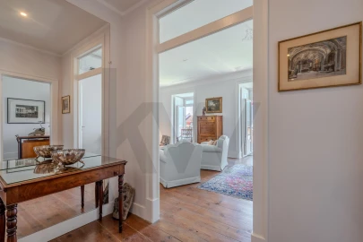 Apartamento T3 para Arrendamento em Misericórdia