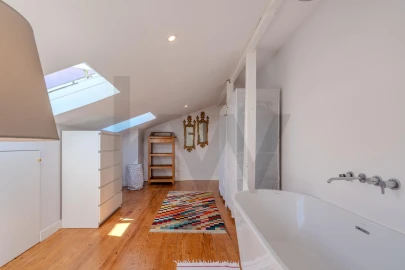 Apartamento T3 para Arrendamento em Misericórdia