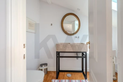 Apartamento T3 para Arrendamento em Misericórdia