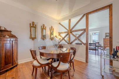 Apartamento T3 para Arrendamento em Misericórdia