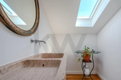 Apartamento T3 para Arrendamento em Misericórdia