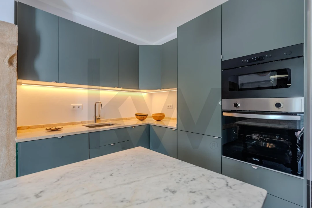 Apartamento T3 para Arrendamento em Misericórdia Foto 19