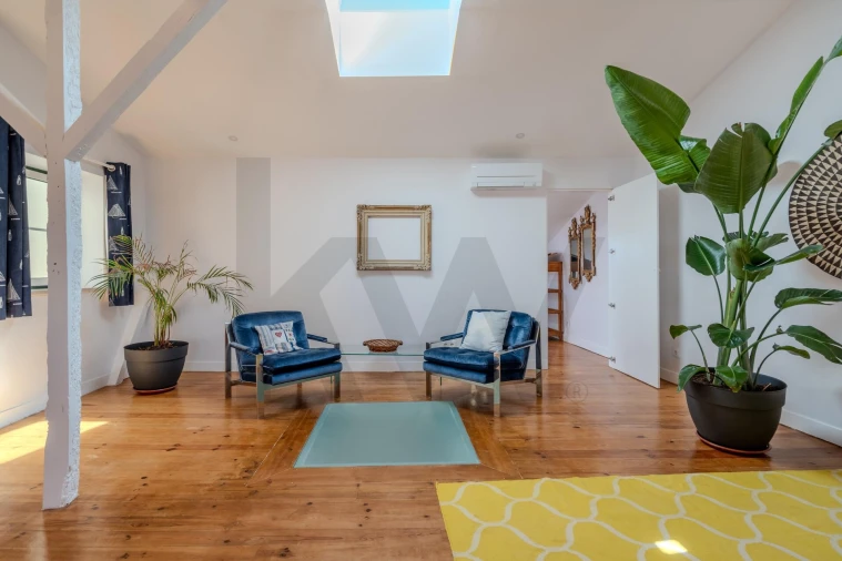 Apartamento T3 para Arrendamento em Misericórdia Foto 40