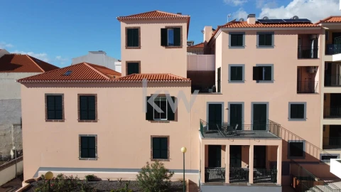 Apartamento T3 para Venda em Funchal (Se)