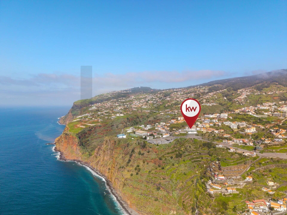 Moradia T3 para Venda em Arco da Calheta Foto 27