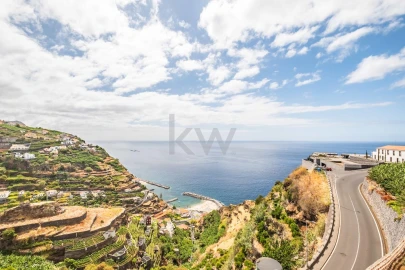 Moradia T3 para Venda em Arco da Calheta