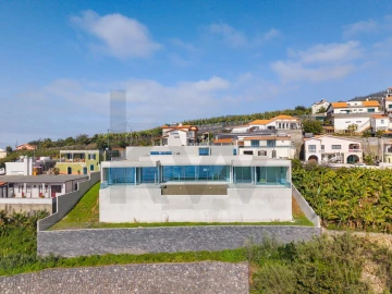 Moradia T3 para Venda em Arco da Calheta