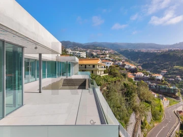 Moradia T3 para Venda em Arco da Calheta