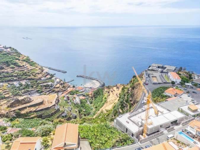 Moradia T3 para Venda em Arco da Calheta Foto 20