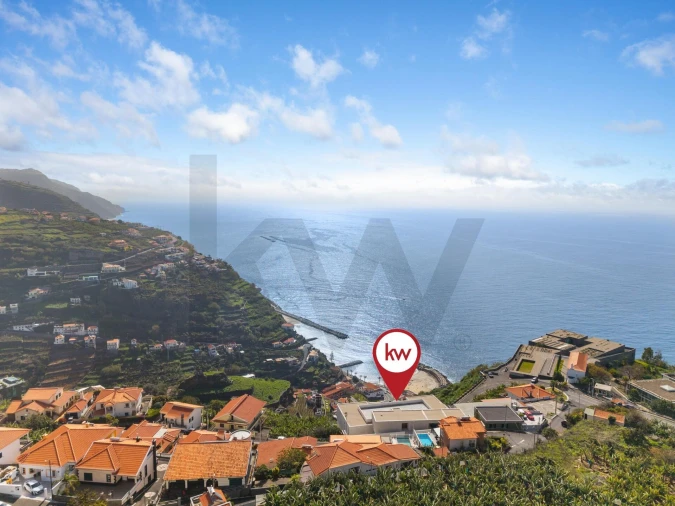 Moradia T3 para Venda em Arco da Calheta Foto 29