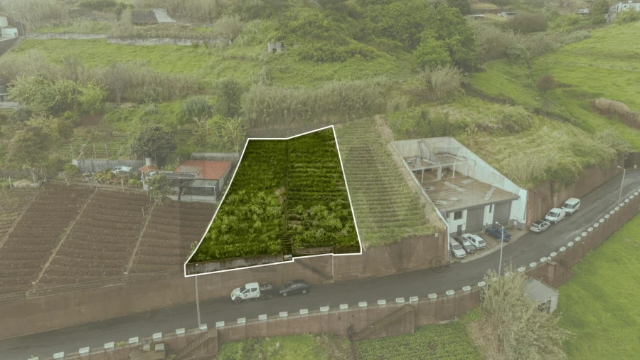 Terreno para Venda em Canhas Foto 4