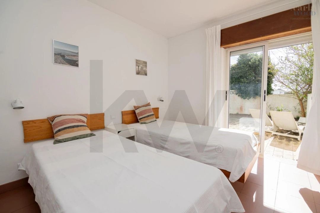 Moradia T3 para Arrendamento em Luz Foto 16