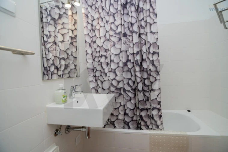 Moradia T3 para Arrendamento em Luz Foto 10