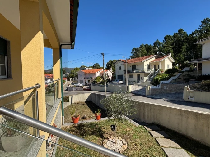 Moradia T3 para Venda em Santa Eulalia Foto 13