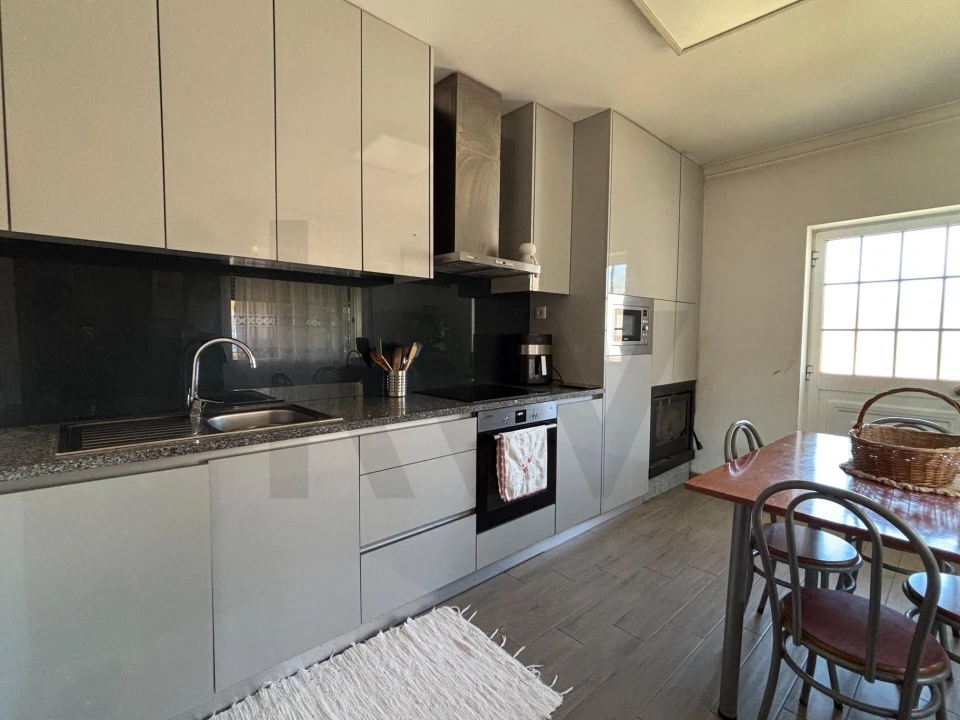 Moradia T3 para Venda em Santa Eulalia Foto 1