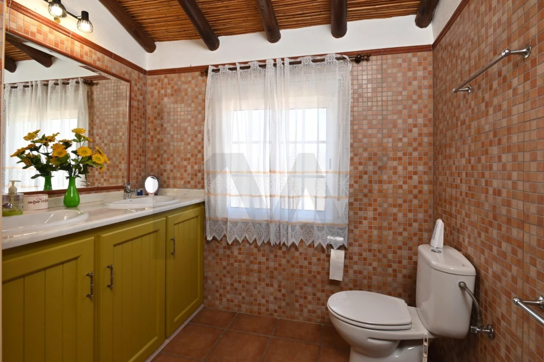 Moradia T3 para Venda em Barrancos Foto 12