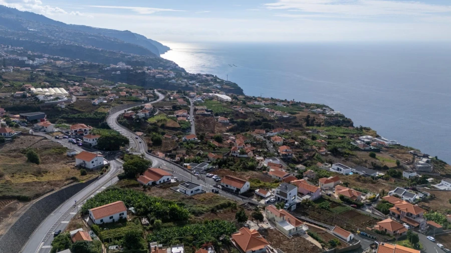 Moradia T3 para Venda em Estreito da Calheta Foto 13