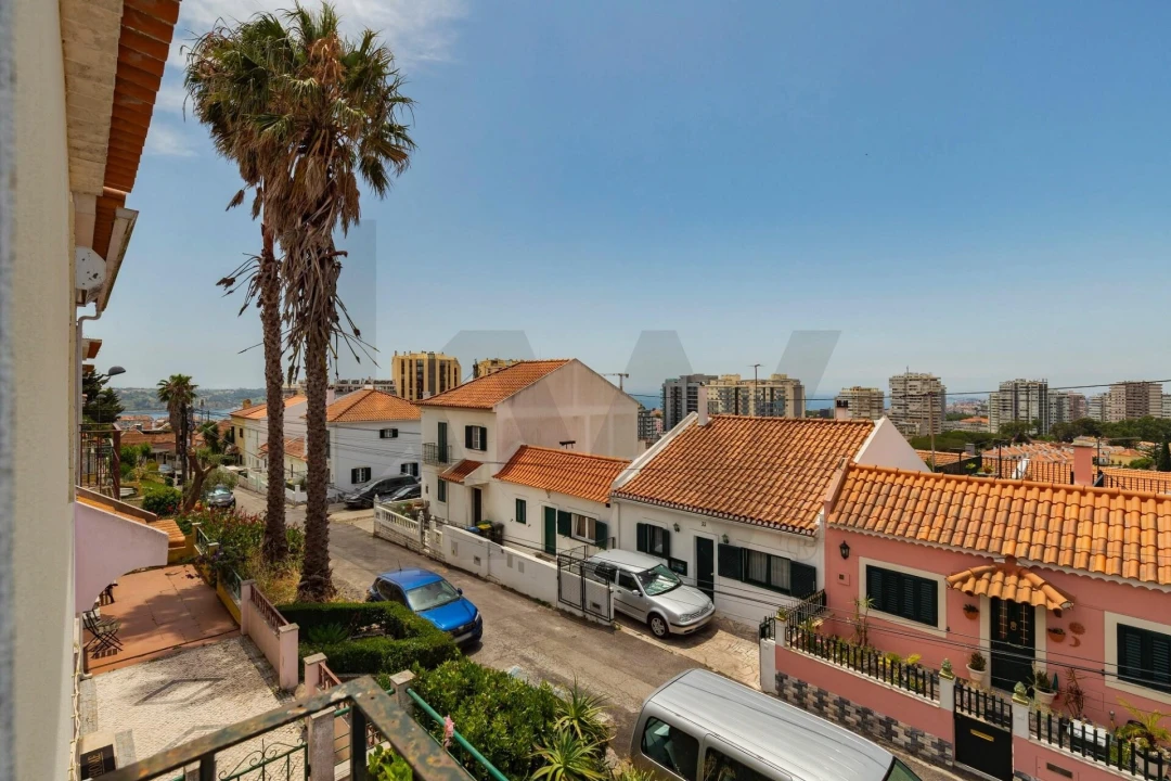 Moradia T4 para Venda em Ajuda Foto 13