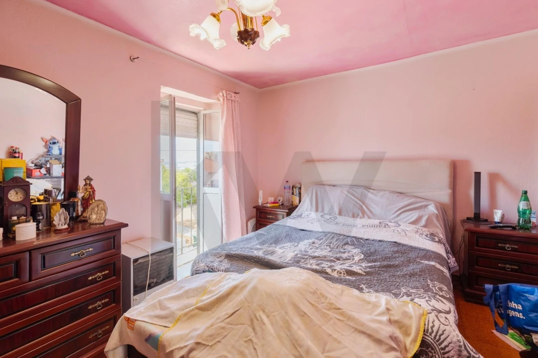 Moradia T4 para Venda em Ajuda Foto 12