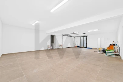 Moradia T3 para Venda em São Gonçalo