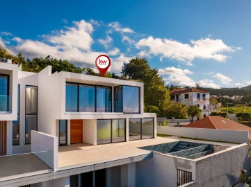 Moradia T3 para Venda em São Gonçalo