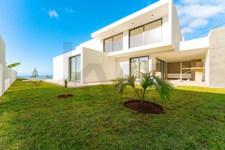 Moradia T3 para Venda em São Gonçalo Foto 8
